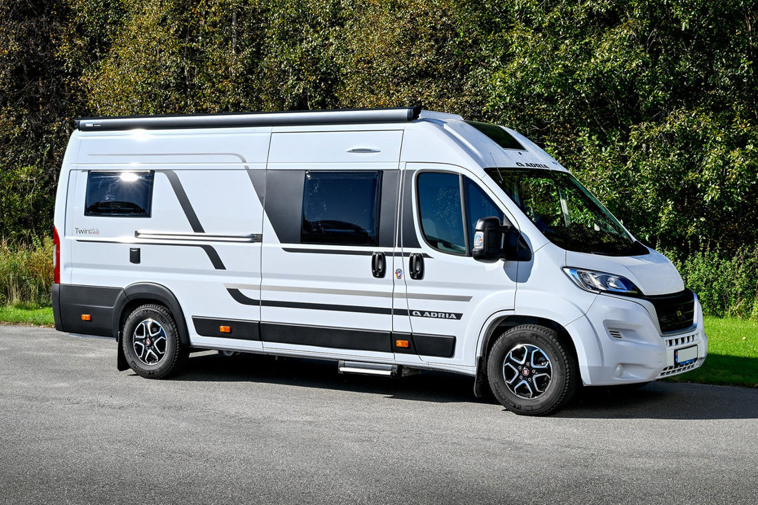 ADRIA TWIN AXESS 640SL